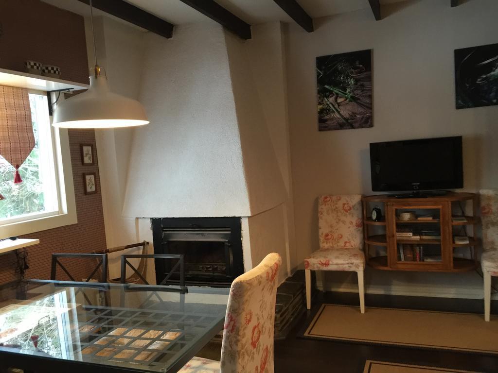 Box Bed & Breakfast ภายนอก รูปภาพ