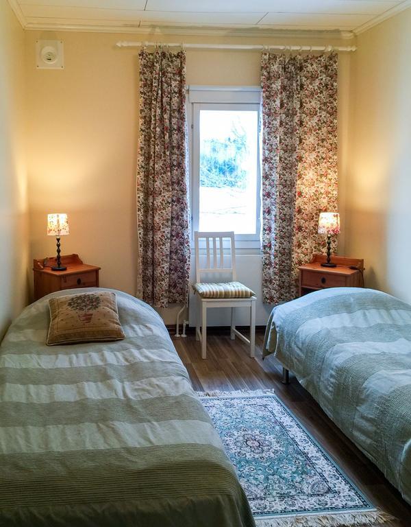 Box Bed & Breakfast ภายนอก รูปภาพ