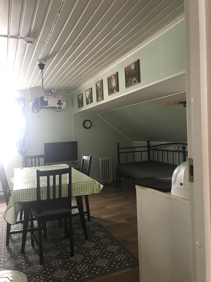 Box Bed & Breakfast ภายนอก รูปภาพ